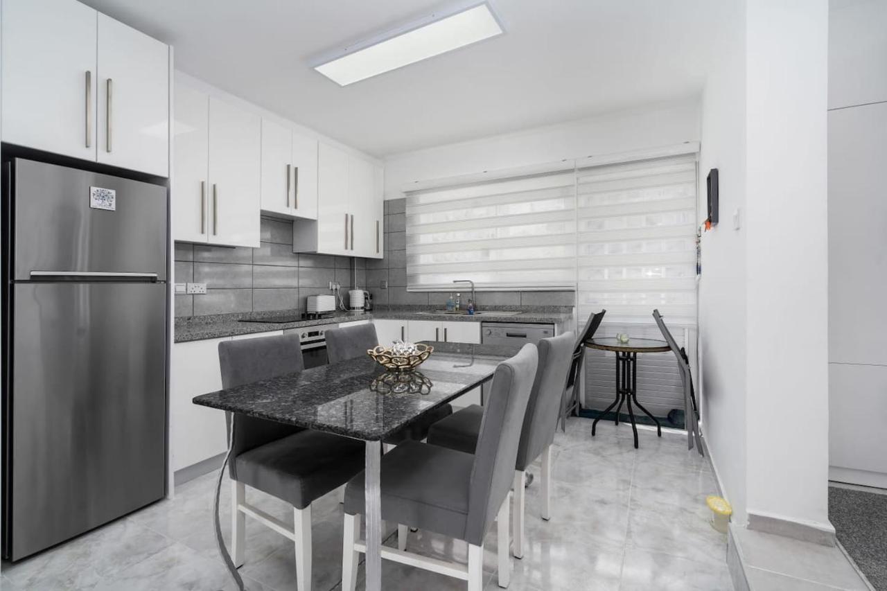 Villa Blue Kyrenia  Luaran gambar