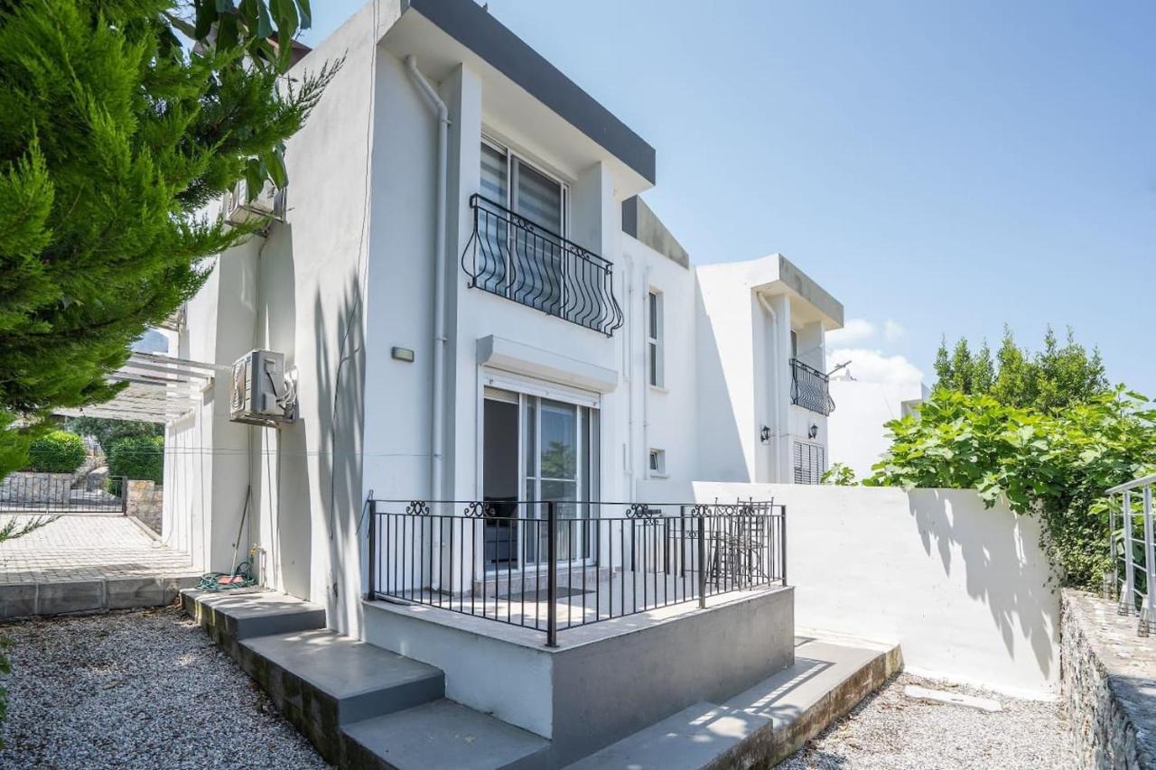 Villa Blue Kyrenia  Luaran gambar